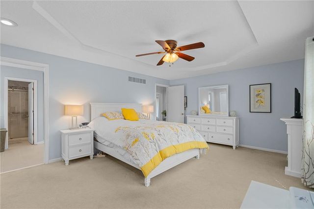 7623 Slater Street, Overland Park, KS 66204