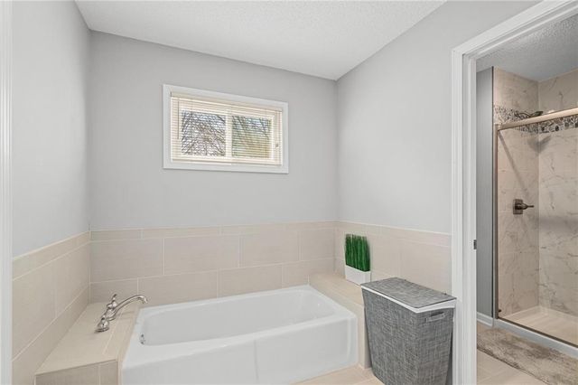 7623 Slater Street, Overland Park, KS 66204