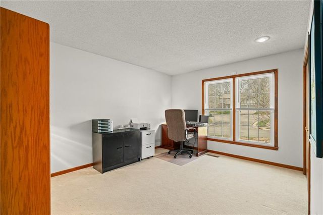 7623 Slater Street, Overland Park, KS 66204