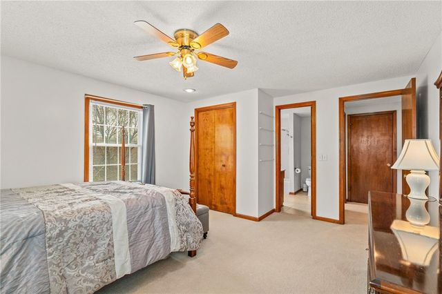 7623 Slater Street, Overland Park, KS 66204