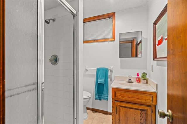 7623 Slater Street, Overland Park, KS 66204