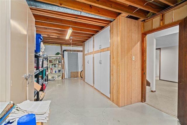 7623 Slater Street, Overland Park, KS 66204