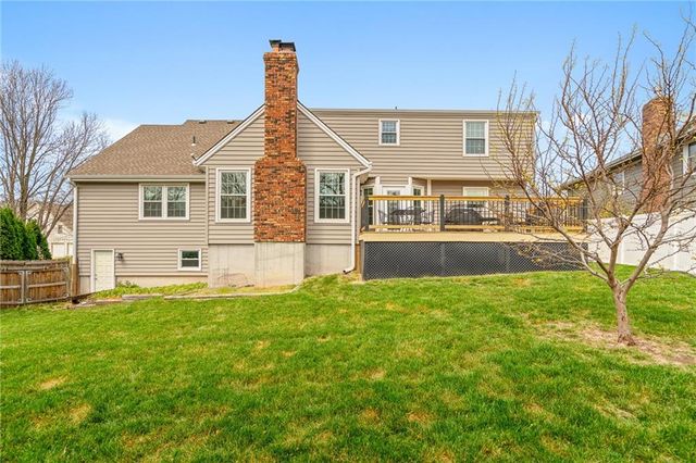 7623 Slater Street, Overland Park, KS 66204