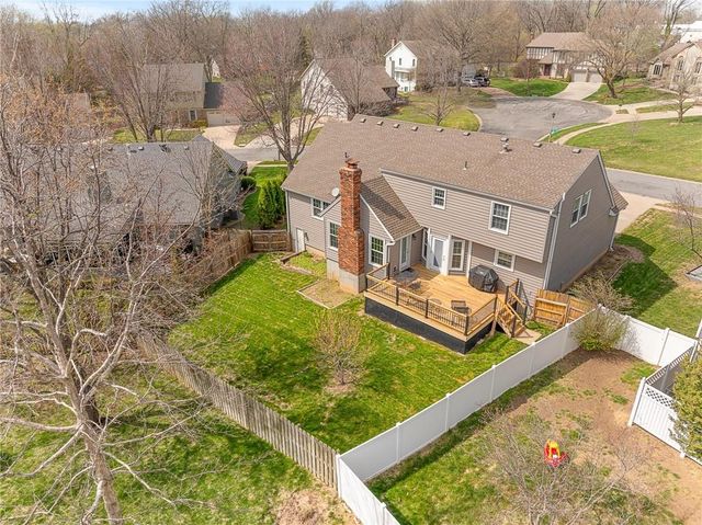 7623 Slater Street, Overland Park, KS 66204