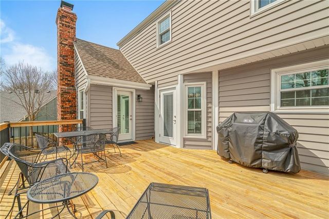 7623 Slater Street, Overland Park, KS 66204