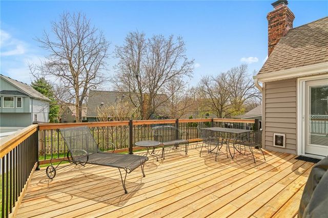 7623 Slater Street, Overland Park, KS 66204