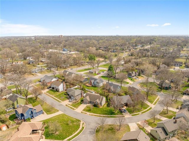 7623 Slater Street, Overland Park, KS 66204