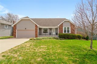 7623 Slater Street, Overland Park, KS 66204
