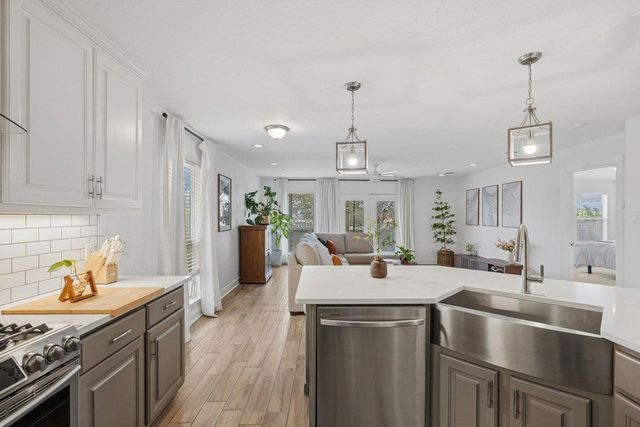 4917 Lexington Meadow LN, Del Valle, TX 78617