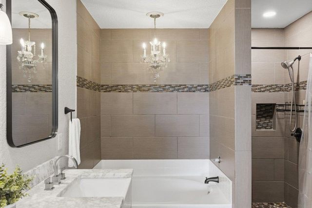 4917 Lexington Meadow LN, Del Valle, TX 78617