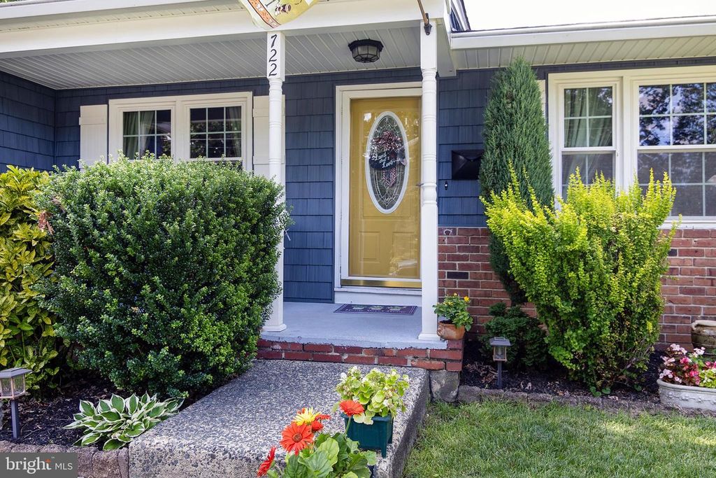 722 JEFFERSON DR, TURNERSVILLE, NJ 08012 — photo 5