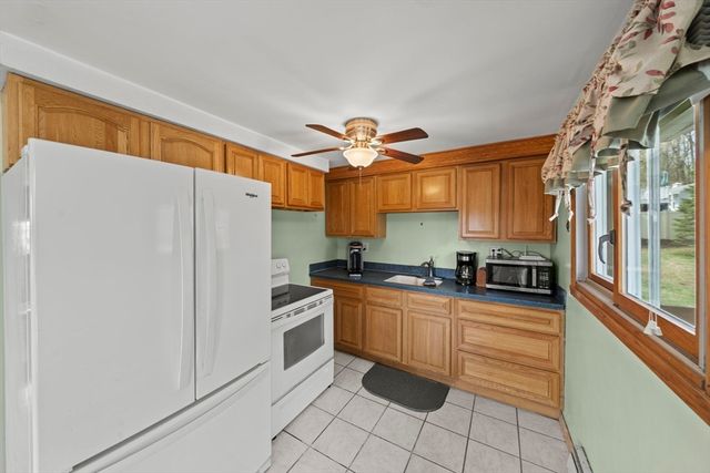 25 Samoset Rd, Peabody, MA 01960