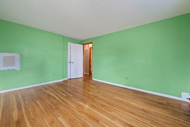 25 Samoset Rd, Peabody, MA 01960