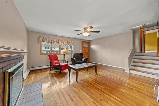 25 Samoset Rd, Peabody, MA 01960