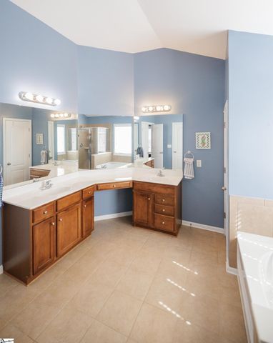 1008 Kangley Drive, Simpsonville, SC 29681