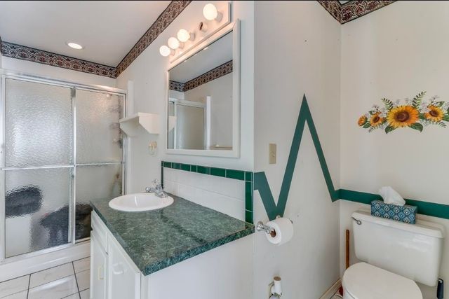 16 N Circle Dr, Mulvane, KS 67110