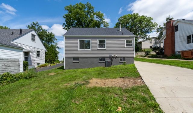 3120 30th Street, Des Moines, IA 50310
