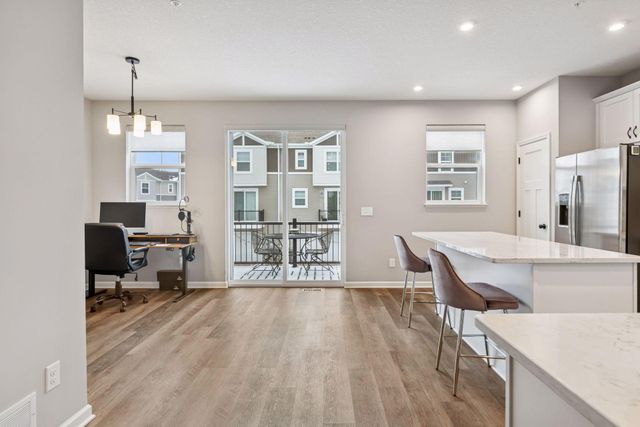 2280 Polar Way, North Saint Paul, MN 55109