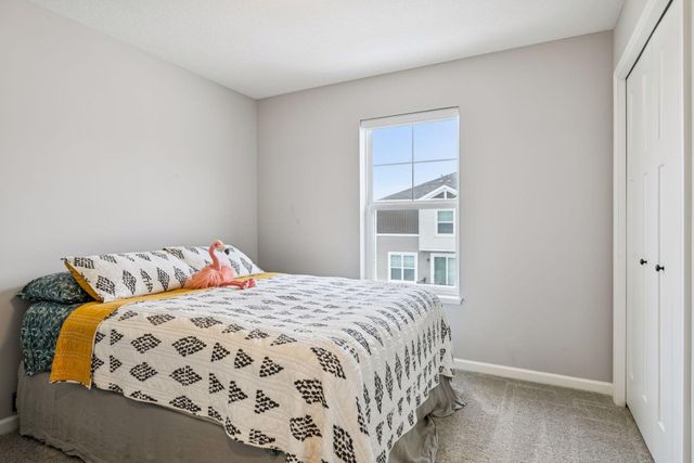 2280 Polar Way, North Saint Paul, MN 55109