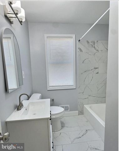 4235 NORFOLK AVE, Baltimore, MD 21216