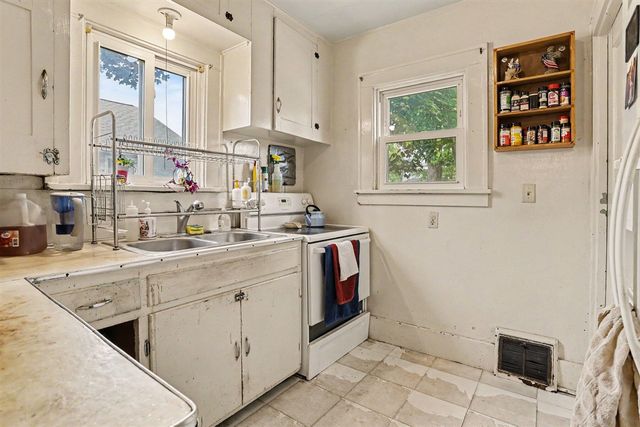 1349 Hickory Street, Niles, MI 49120