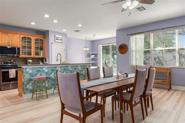 690 CASCADING CREEK LANE, Winter Garden, FL 34787