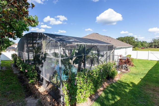 690 CASCADING CREEK LANE, Winter Garden, FL 34787