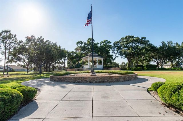 690 CASCADING CREEK LANE, Winter Garden, FL 34787