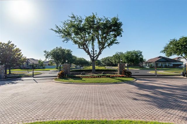 690 CASCADING CREEK LANE, Winter Garden, FL 34787