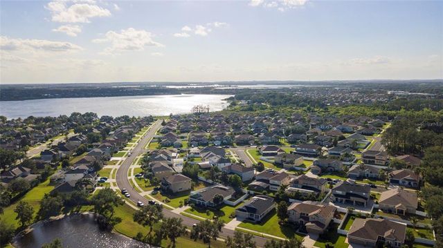 690 CASCADING CREEK LANE, Winter Garden, FL 34787