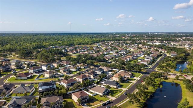 690 CASCADING CREEK LANE, Winter Garden, FL 34787