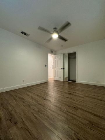 9422 SW 51st Street, Fort Lauderdale, FL 33328