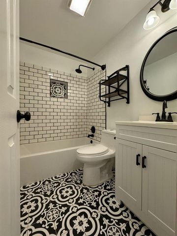 9422 SW 51st Street, Fort Lauderdale, FL 33328