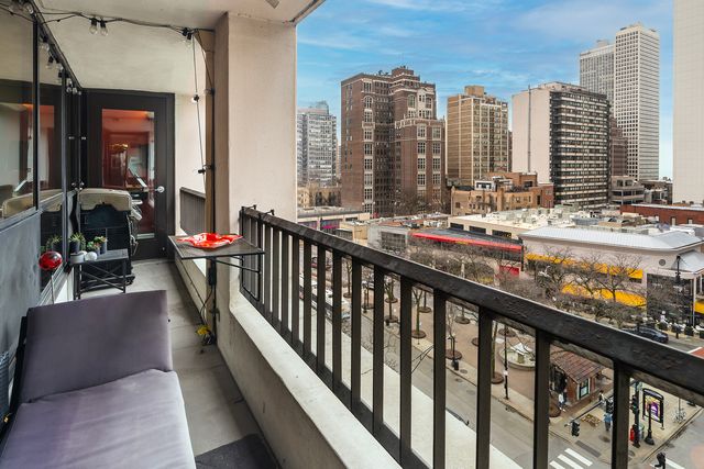 1030 N STATE Street 2GH, Chicago, IL 60610