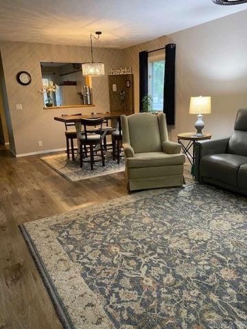 8 Lindsay Lane, Hot Springs Village, AR 71909