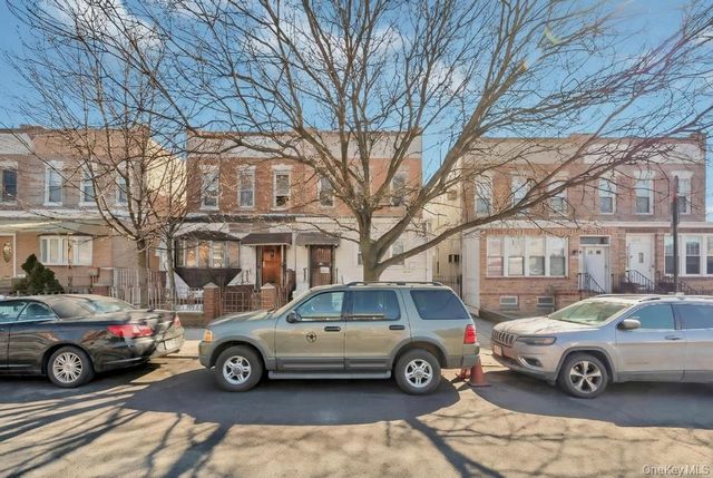 6144 Eliot Avenue, Middle Village, NY 11379