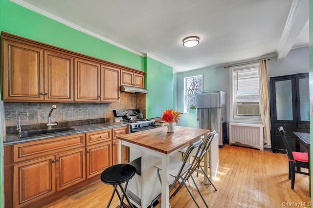 6144 Eliot Avenue, Middle Village, NY 11379