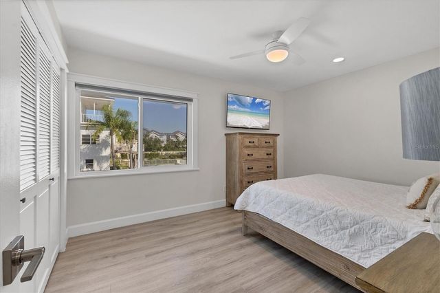 825 TARAWITT DRIVE, Longboat Key, FL 34228