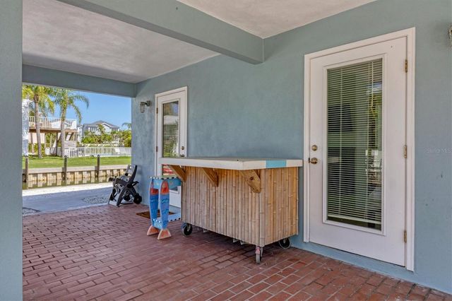 825 TARAWITT DRIVE, Longboat Key, FL 34228