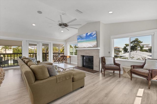 825 TARAWITT DRIVE, Longboat Key, FL 34228