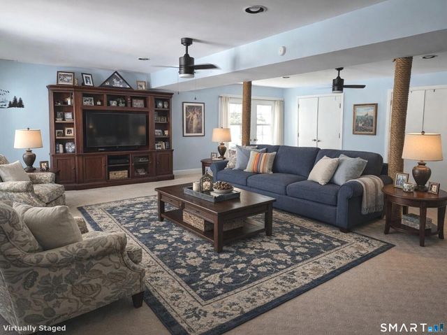 18 North Lake Shore Drive, Brookfield, CT 06804