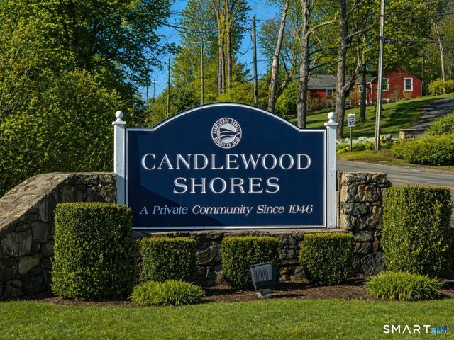 18 North Lake Shore Drive, Brookfield, CT 06804