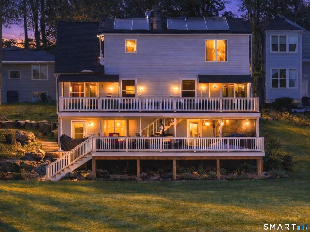 18 North Lake Shore Drive, Brookfield, CT 06804