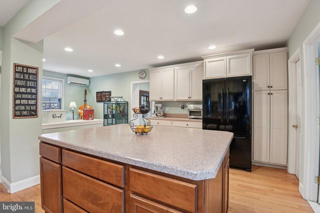 7803 CLARKSWORTH PL, Parkville, MD 21234