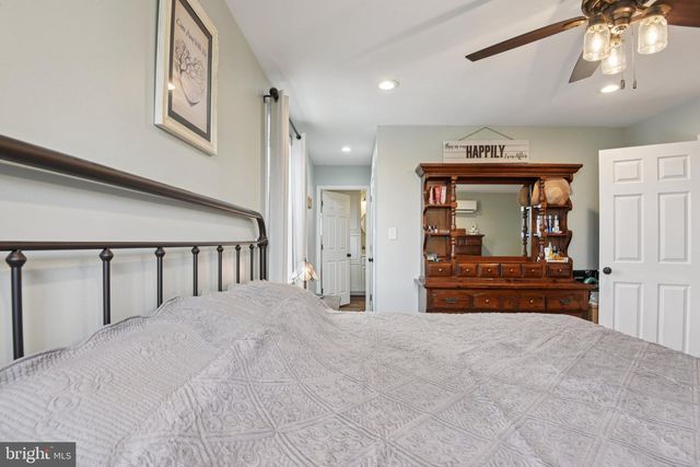 7803 CLARKSWORTH PL, Parkville, MD 21234