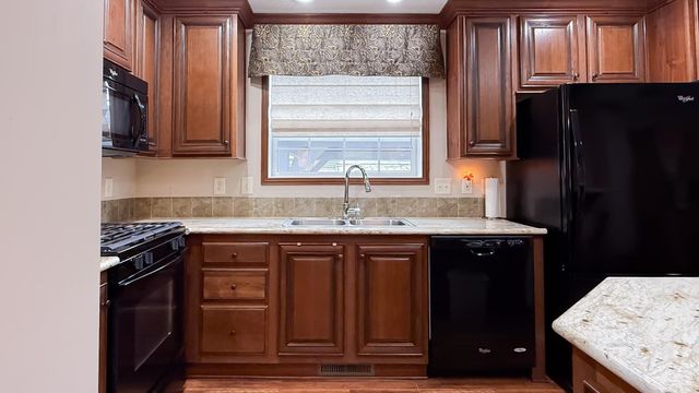 310 Friar Tuck Drive, Exeter, NH 03833