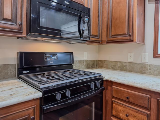 310 Friar Tuck Drive, Exeter, NH 03833