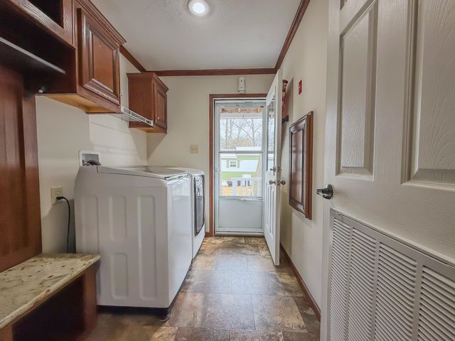 310 Friar Tuck Drive, Exeter, NH 03833