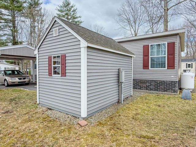 310 Friar Tuck Drive, Exeter, NH 03833