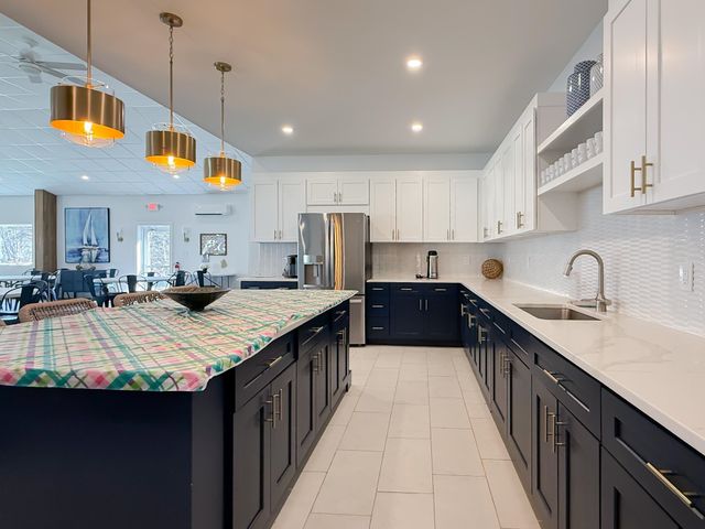 310 Friar Tuck Drive, Exeter, NH 03833